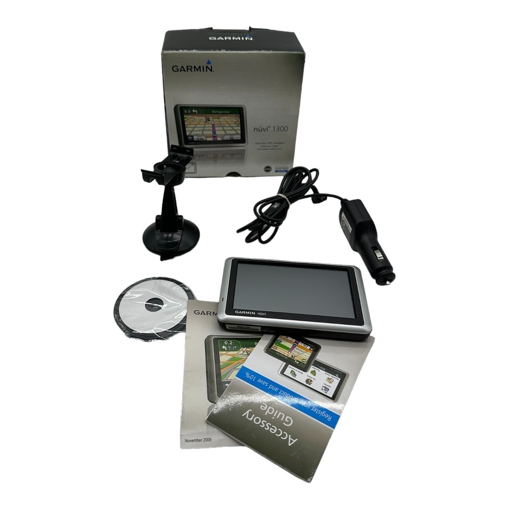 Garmin Nuvi 1300 GPS Navigator 4.3" Display Bundle - Tested & Working